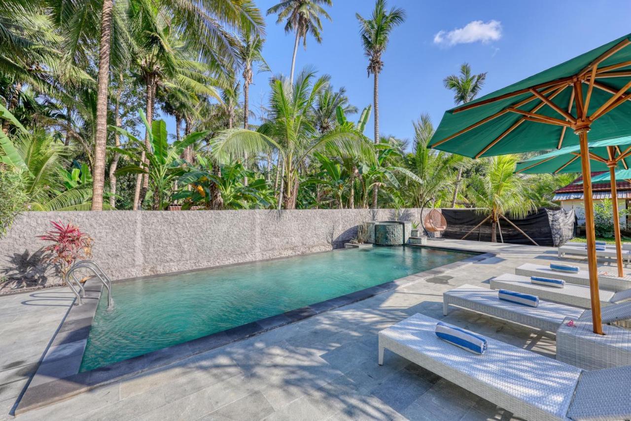 Puri Garden Penida Hotel Toyapakeh Exterior photo