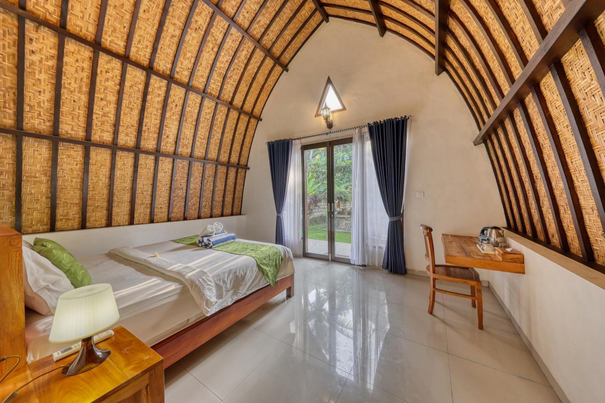 Puri Garden Penida Hotel Toyapakeh Room photo