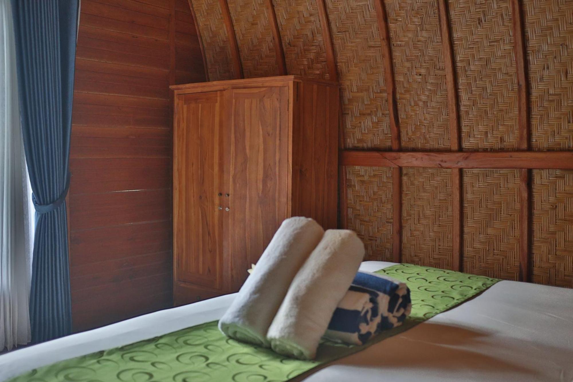 Puri Garden Penida Hotel Toyapakeh Room photo